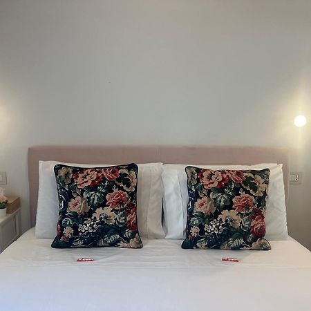 Regina Milano In Melegnano - Wifi, Breakfast Box And Terrace Apartment ภายนอก รูปภาพ